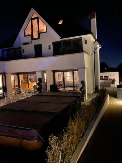 The Boathouse. The Gateway To The Jurassic Coast Villa Poole Buitenkant foto