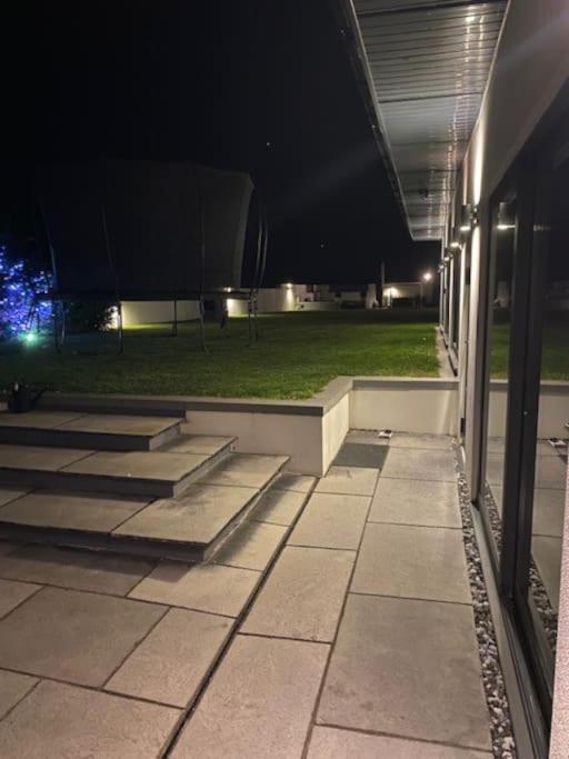 The Boathouse. The Gateway To The Jurassic Coast Villa Poole Buitenkant foto