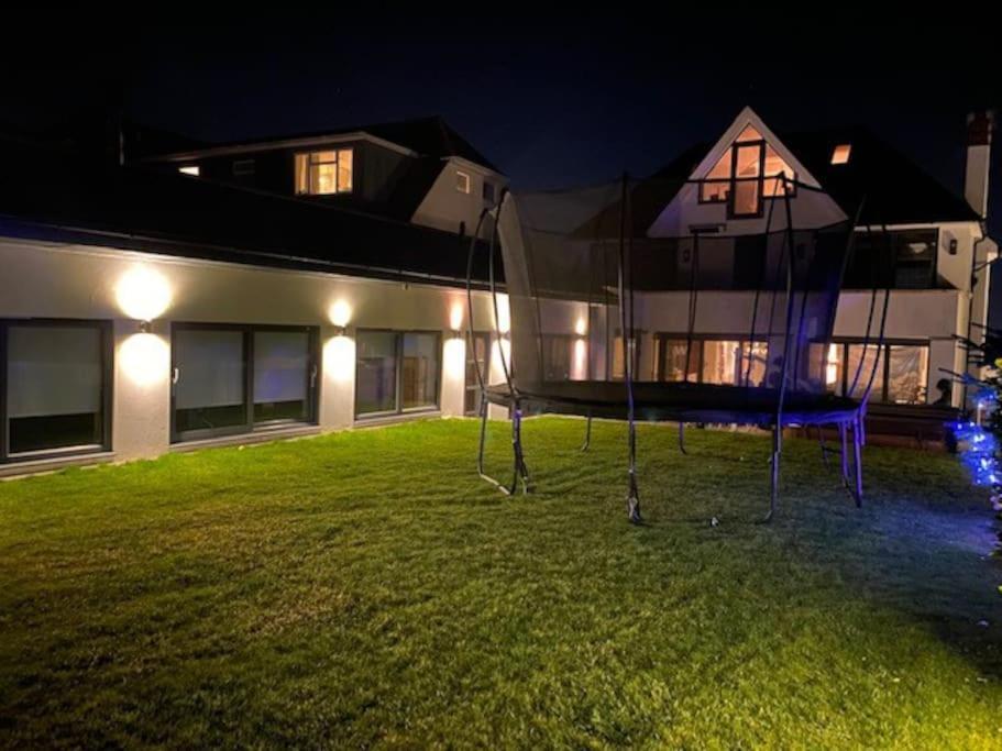 The Boathouse. The Gateway To The Jurassic Coast Villa Poole Buitenkant foto