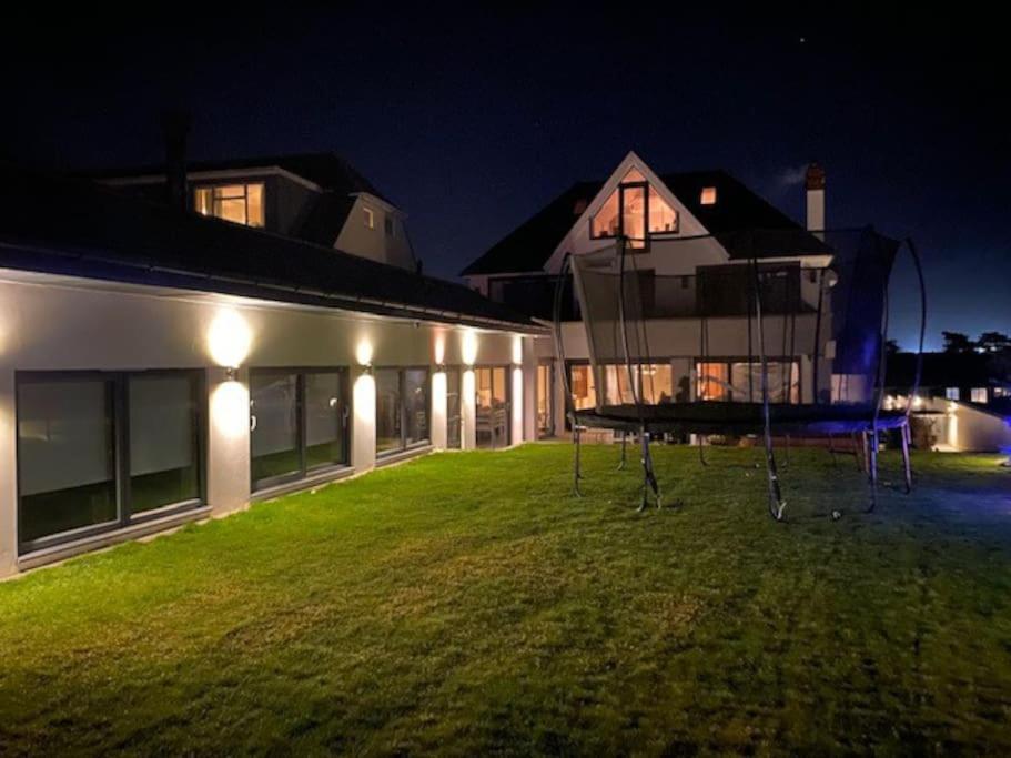 The Boathouse. The Gateway To The Jurassic Coast Villa Poole Buitenkant foto