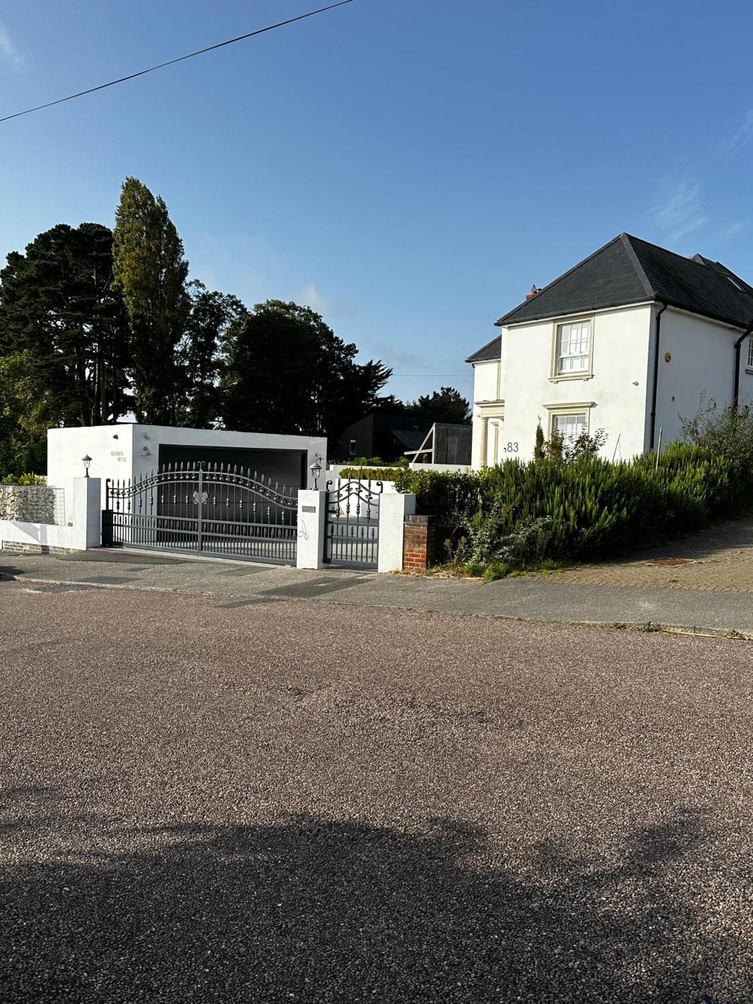 The Boathouse. The Gateway To The Jurassic Coast Villa Poole Buitenkant foto