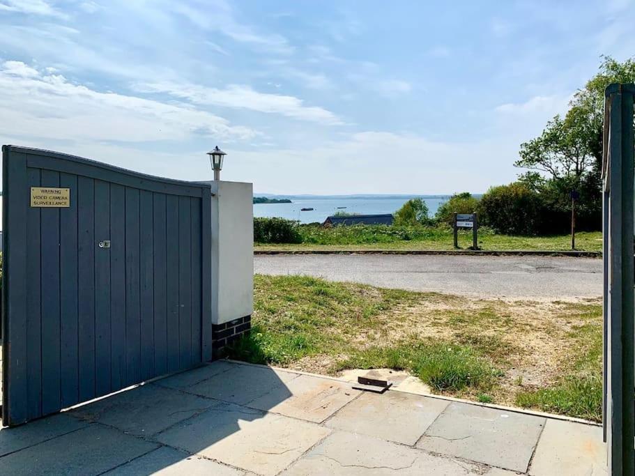 The Boathouse. The Gateway To The Jurassic Coast Villa Poole Buitenkant foto